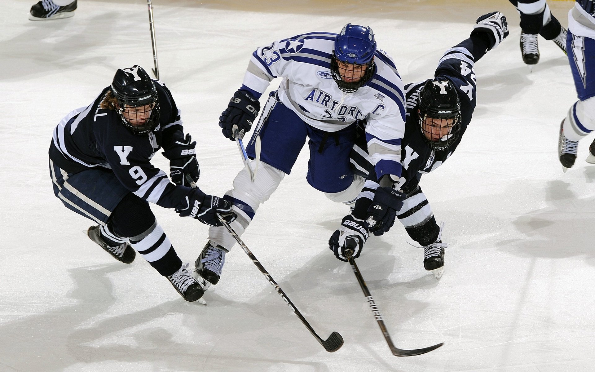 JackeyLove连续十五场比赛得分超过败北，独行侠挑战极限！